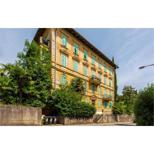 Nice Apartment In Opatija With Kitchen
