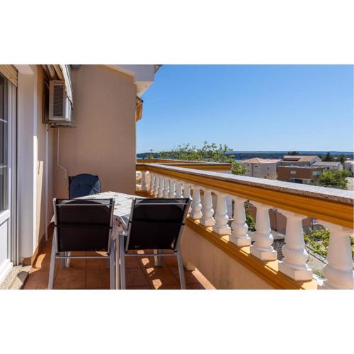 Nice Apartment In Rab With Wifi
