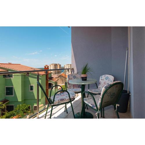 Nice Apartment In Sibenik