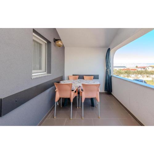 Nice Apartment In Vir With Wifi