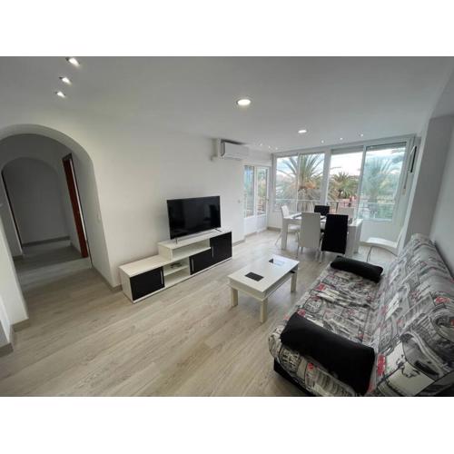 Nice apartment near the sea