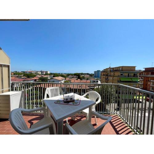 Nice Apartment Next to the Sea