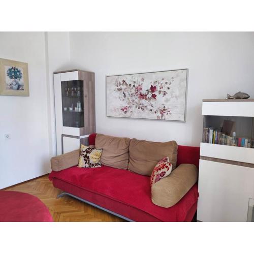 Nice Apartment with Large Terrace
