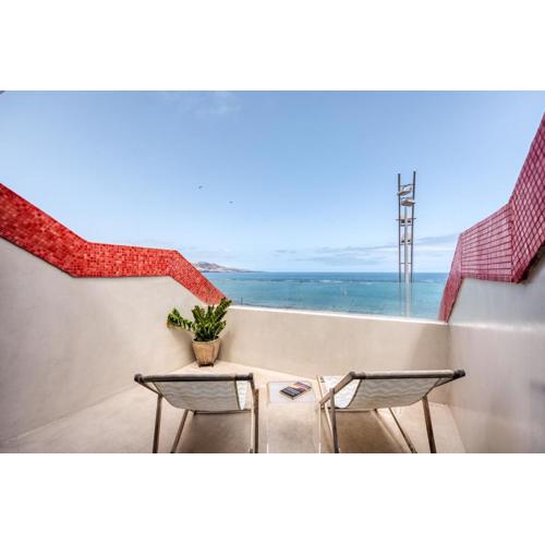 Nice beach views with terrace By CanariasGetaway