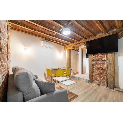 Nice flat in Lavapiés at street level S23C