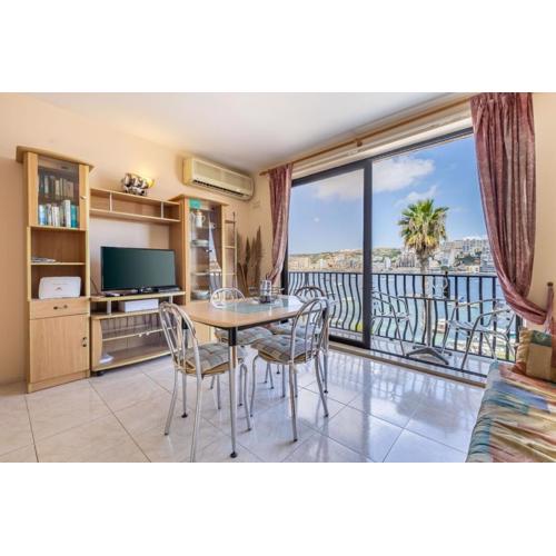 Nice seaview apt at St Paul\