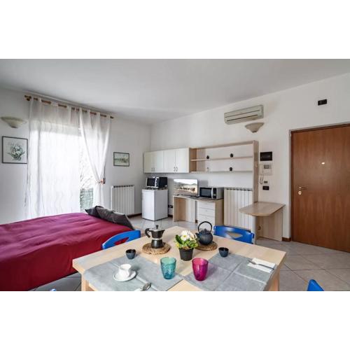 Nice Studio By San Giacomo Park