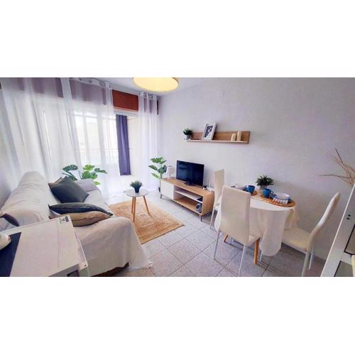 Nice studio with pool and air conditioning