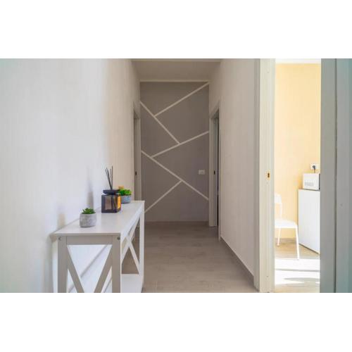 Nicole Rooms