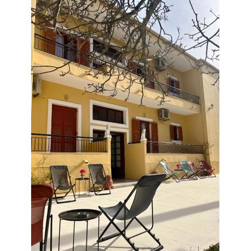 Nicoll Apartments