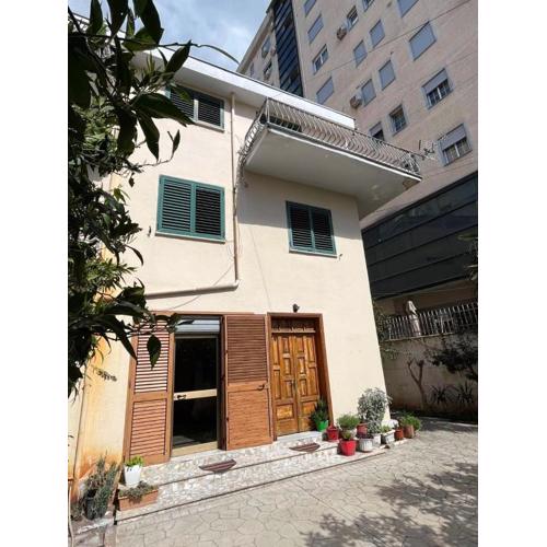 Niko apartment