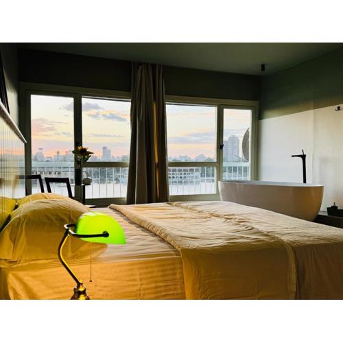 Nile View Luxury Apartment