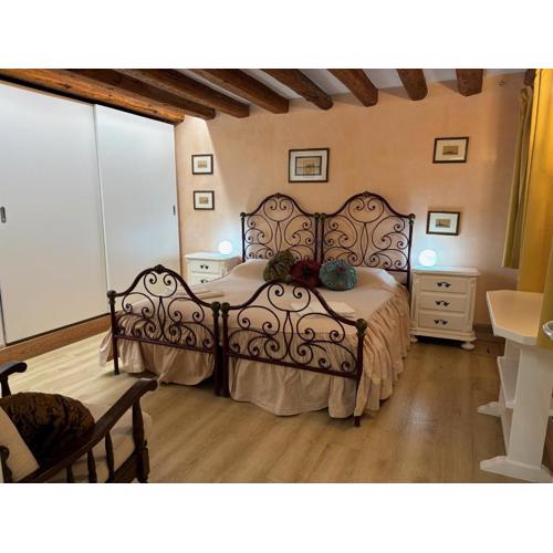 Ninette Home