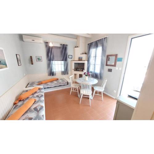 Niriides Apartments & Studio