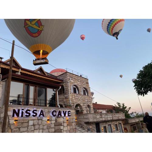 Nissa Cave