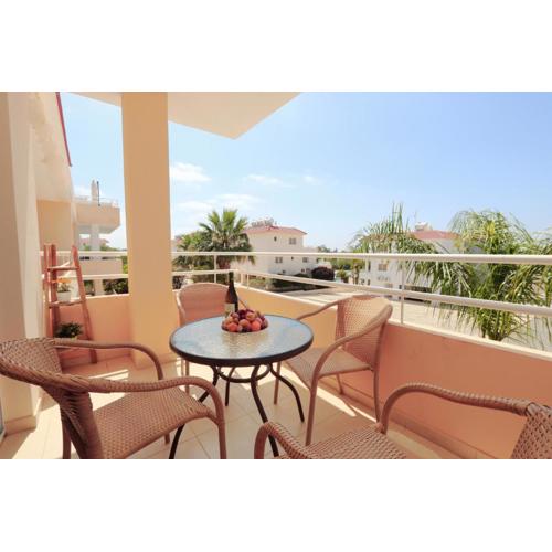 NISSI 3 VIEW HOLIDAY 2 BEDROOM APARTMENT