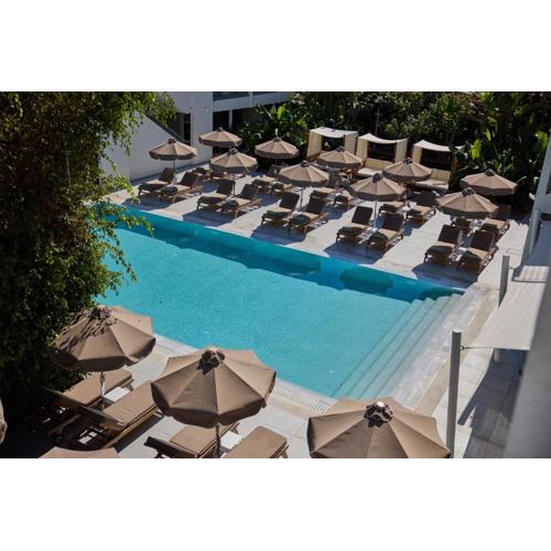 Nissi Park Hotel