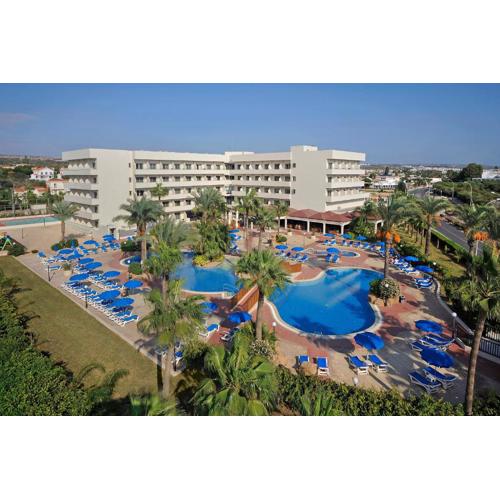 Nissiana Hotel & Bungalows