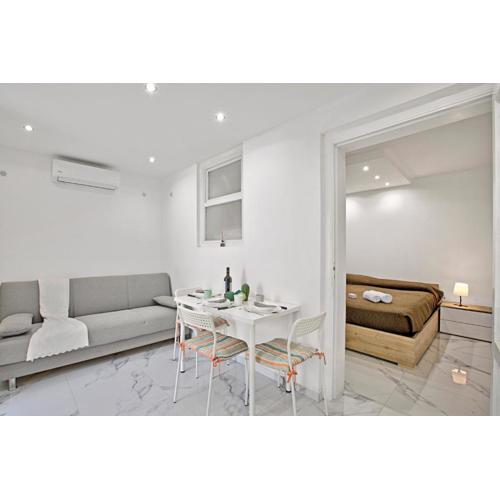 Nitti Apartment In The Centre Of Bari - Happy Rentals