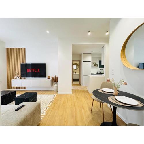 No9 Luxury Nest - 2BR flat near Athens City Center