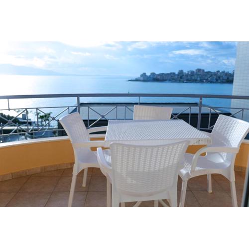 Noel Sea View Apartments