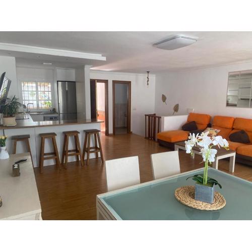 Noelia´s Playa Golf Tourist Home