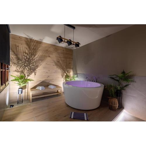 NOHO Boutique , premium living Dikeou 8