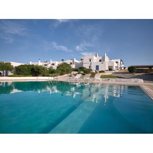 Nola Traditional Villa with pool and amazing sea views, Paros