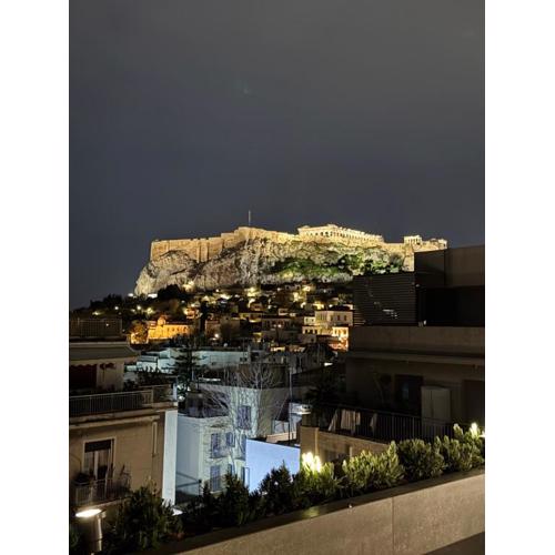 NOOS Acropolis