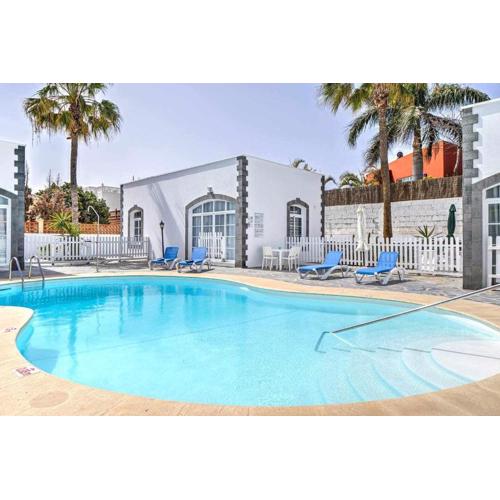 Nora Beach House 4