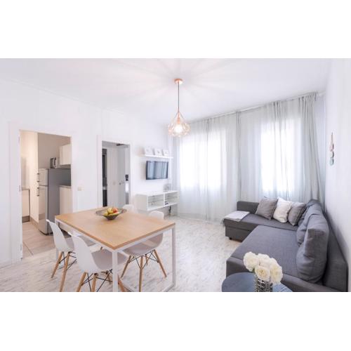 Nordic apartment Sagrada Familia