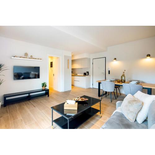Nova 1-Bedroom Apartment in Athens