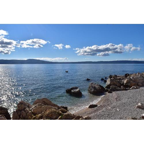 Novi Escape 2 Beachfront 4 Star Apartment