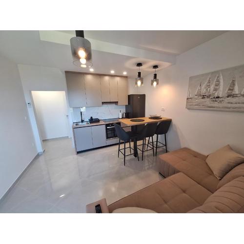 Novouređeni apartman Marko, Kampor - Rab