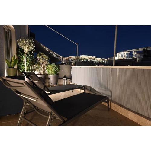 Nueva era @ Athens heart , Romvis apartments