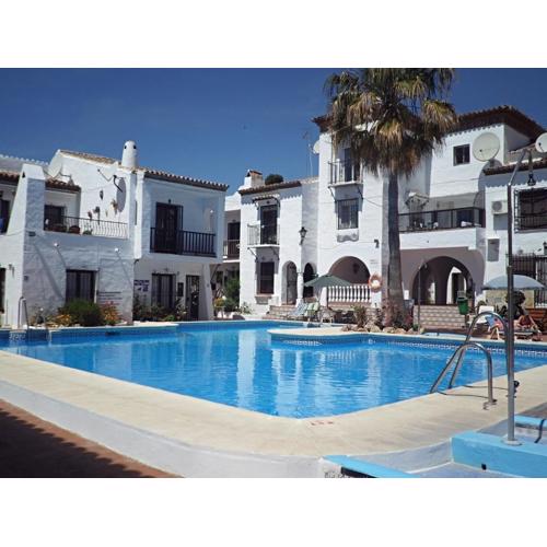 NUEVA NERJA 18 MENYBER