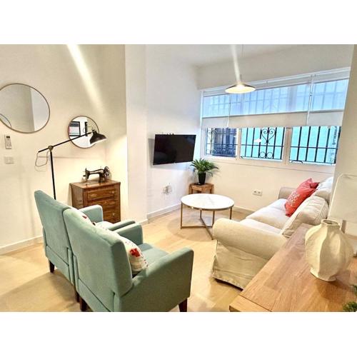 Nuevo! Acogedor apt 8pax 4Bdr 2Bth - CozyHomeSevilla4