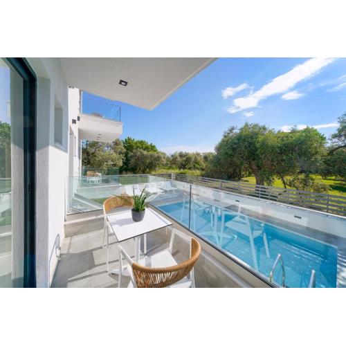 Nuevo Suites