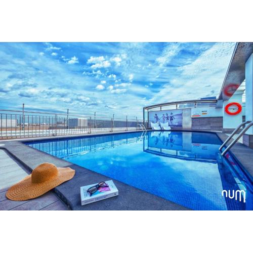Num Hotel