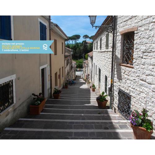 Numana, delizioso cielo-terra a 150mt dal mare - N099