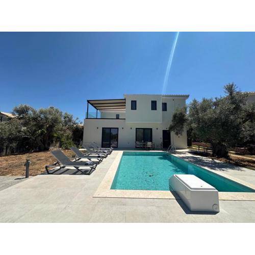 Nuovo Maistros Villas