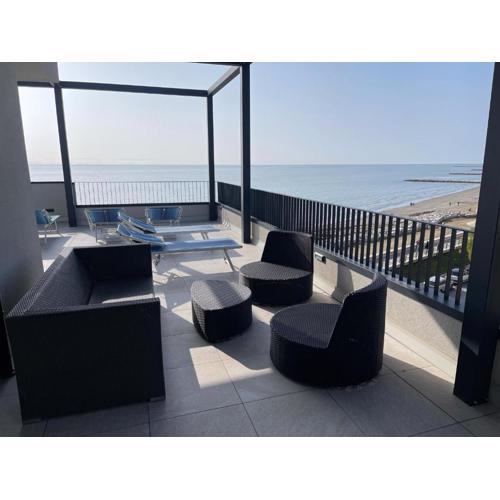 Nuovo Residence Serenissima Frontemare - Agenzia Cocal