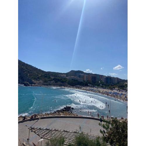 Oasis Cala Alta New Apartment 120qm free parking, pool, 2 bath, 3bdr, Wi-Fi, air-condit