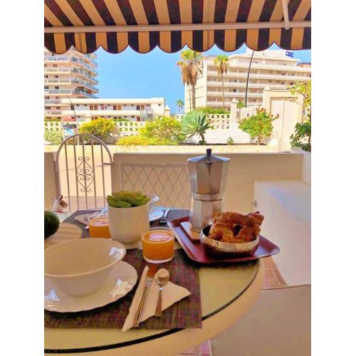 Oasis de tranquilidad y estilo en Los Cristianos de Membrillo Suites