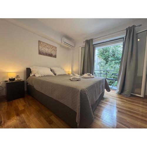 Oasis Downtown GLYFADA