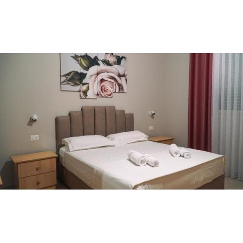 Oaz Guest House Durres