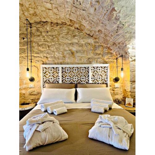 Occhi Di Luna Suite - Luxury Homes