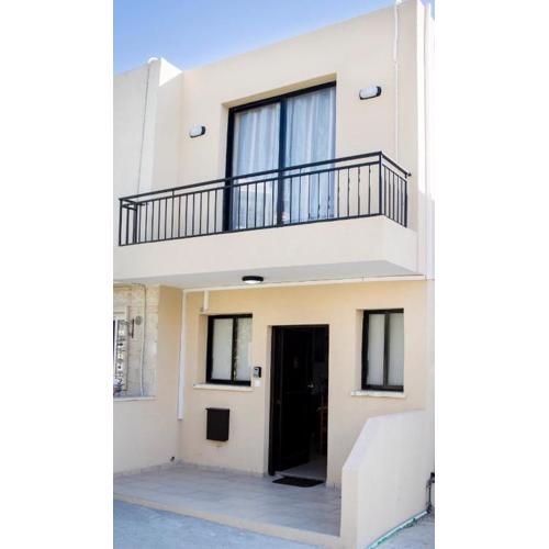 Ocean Breeze Townhouse near Venus Beach