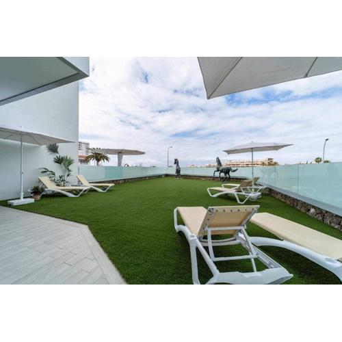 Ocean Garden Suite 10 con jardín privado