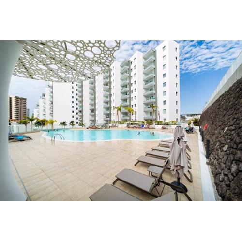 Ocean Garden Suite 11 con jardín privado